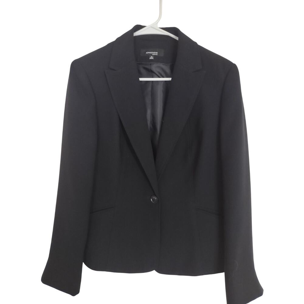 Jones Wear Essential‎ Blazer 10 Classic Capsule Wardrobe Minimalist Timeless